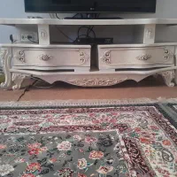 زیر تلویزیون