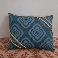 پشتی