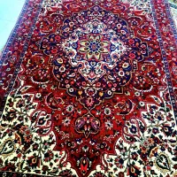 قالی دست بافت با چهل سال قدمت