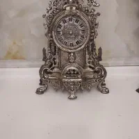 ساعت برنزی رو میزی زیبا