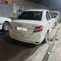 ۹۷بدون‌ رنگ