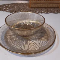 پیشدستی وآجیل خوری