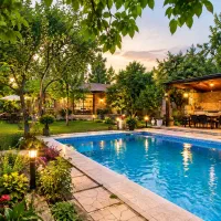باغ-سنددار-استخروبرق-قهدریجان-گل-مینامحله-هنرمندان
