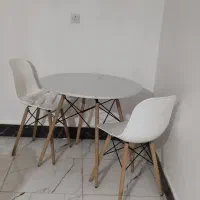 میز دو نفره