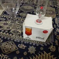 جام با لیوان