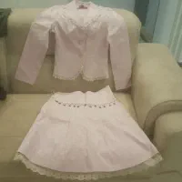 لباس مجلسی|لباس|مشهد, تربیت (صدف)|دیوار