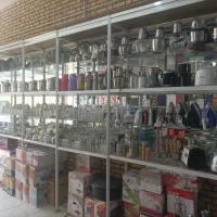 ویترین شیشه ایی پایه المینیوم