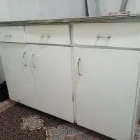 کابینت فلزی سه در