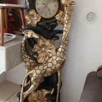 ساعت مجسمه دار