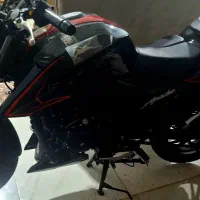 فروش یا معاوضه موتور اپاچی 200صفر کیلومتر