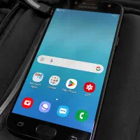 موبایل  j5 pro
