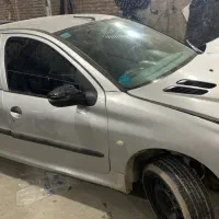 خودرو ۲۰۶