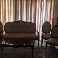مبل سلطنتی