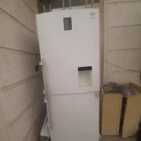 یخچال|یخچال و فریزر|کاشان, مشکات|دیوار