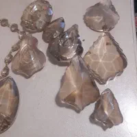 ۱۰۰۰ عدد آویز کریستالی شامپاینی  و گوی و  ریسه|لوستر و چراغ آویز|تهران, تهرانسر شرقی|دیوار