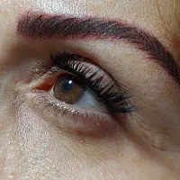 کاشت مژه با بهترین متریال|خدمات آرایشگری و زیبایی|رشت, معلم|دیوار