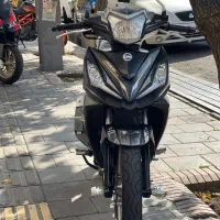 لاکی 185