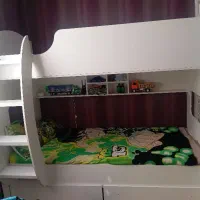 تخت دو طبقه