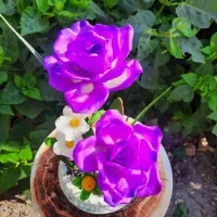 گل خمیری و گلدون سنگی صنایع دستی|گل مصنوعی|رشت, هلال احمر|دیوار