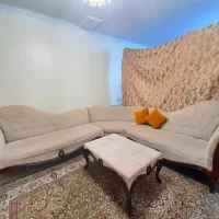 مبل راحتی ال ۸ نفره به همراه میز جلومبلی