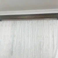 پرده همراه با کتیبه