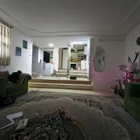 همخانه موجه و شاغل