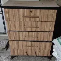 یک عدد دراور در حد نو