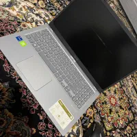 لپ تاب ایسوز