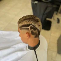 کوتاهی موی سر رایگان در سالن آرایشگاه
