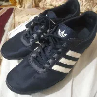 کتونی سالنی نایاب اصلی Adidas. ادیداس