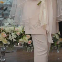 فروش کت و شلوار عقد + کفش و هدبند ست سنگ‌کاری‌شده