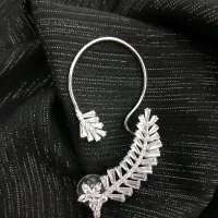 گوشواره تکی نگین دار آکبند