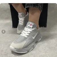 کفش اسپورت و چرم