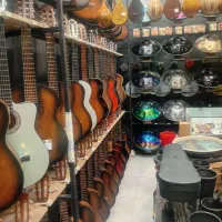 گیتار قیمت مناسب|گیتار، بیس، امپلیفایر|مشهد, ایثار|دیوار