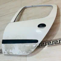 درب عقب راننده رانا