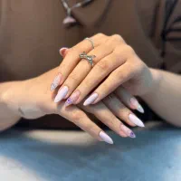 کاشت و ترمیم ناخن فسا