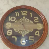 ساعت دیواری