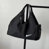 ساک ورزشی مدل خفاشی