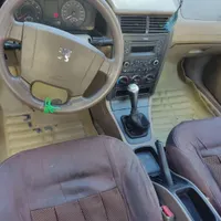 پژو 405 GLX - دوگانه سوز CNG، مدل ۱۳۹۳|خودرو سواری و وانت|قروه, |دیوار