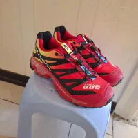 کتونی سالامون اصل سایز ۴۴