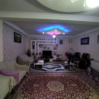 اپارتمان ۳/طبقه ۳/واحدی /۱۲۰ متری ۳خواب املاک سران