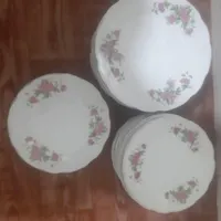 گل سرخی ، چینی گل سرخی|ظروف سرو و پذیرایی|تهران, شهرک تختی|دیوار