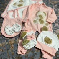 نوزادی|کفش و لباس بچه|مسجد سلیمان, |دیوار