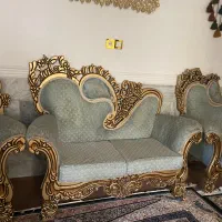 مبل سلطنتی خیلی کم استفاده شده