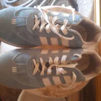 کفش ورزشی فوتسال