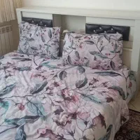 تخت و تشک دو نفره