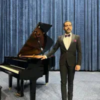 آموزش تخصصی خوانندگی با متد روز دنیا