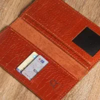 کیف پول با چرم طبیعی کروکدیل