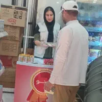 جذب نیروی خانم جوان در فروشگاه مواد غذایی