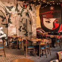 استخدام باریستا خانم و صندوقدار خانم